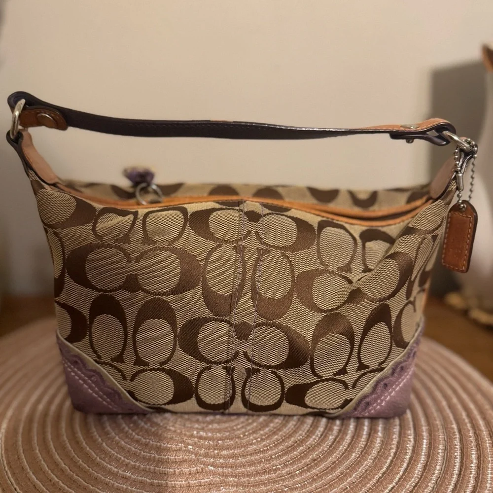 Vintage Y2K Coach Signature logo Mini Purple Suede Baguette shoulder bag